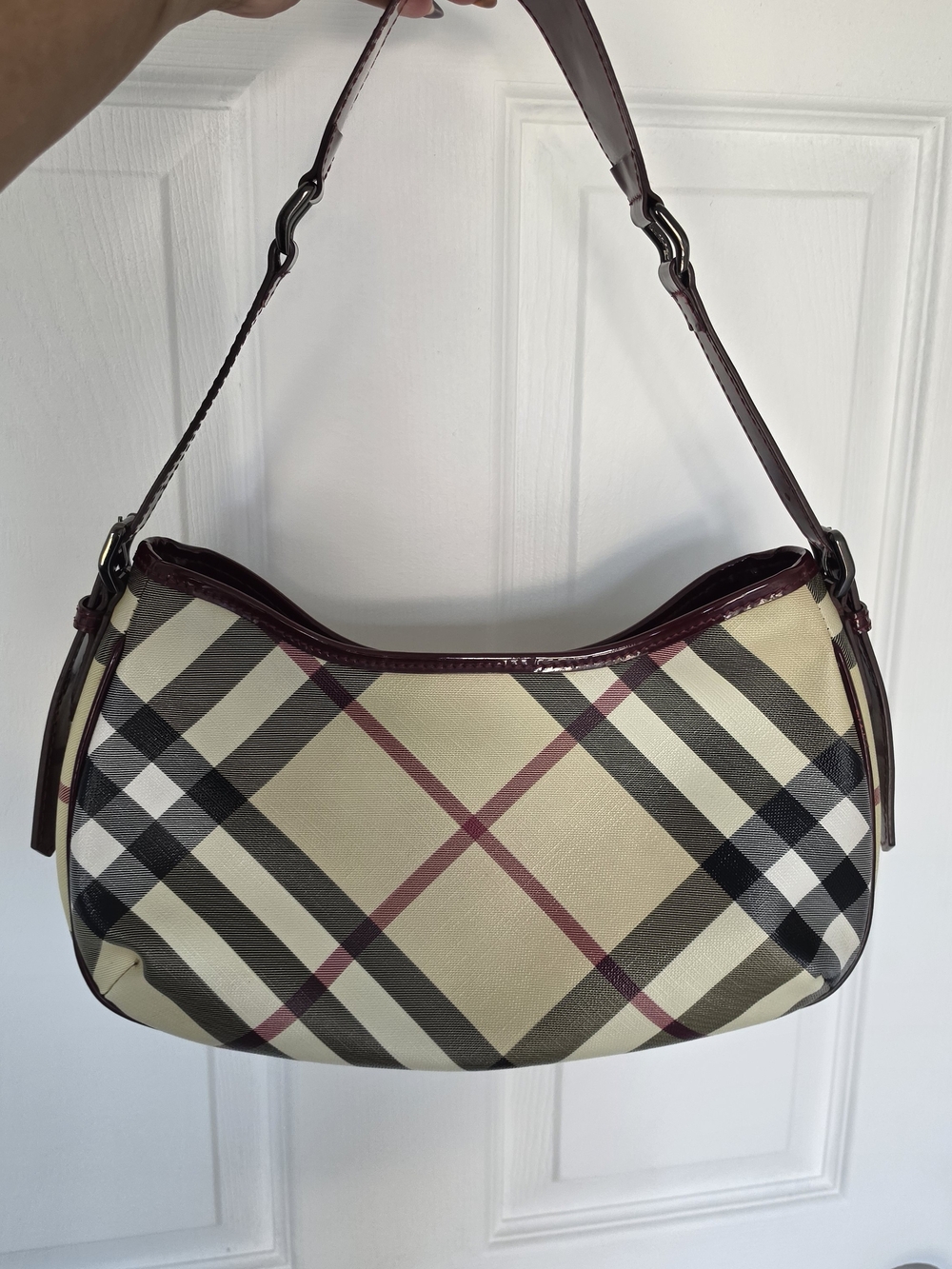 Burberry Shoulder Bag With Burgandy Patent Leather Trim-Almost Brand New - Picture 2 of 7